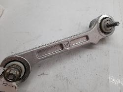 View Auto part Right Rear Trailing Arm Maserati Levante 2019