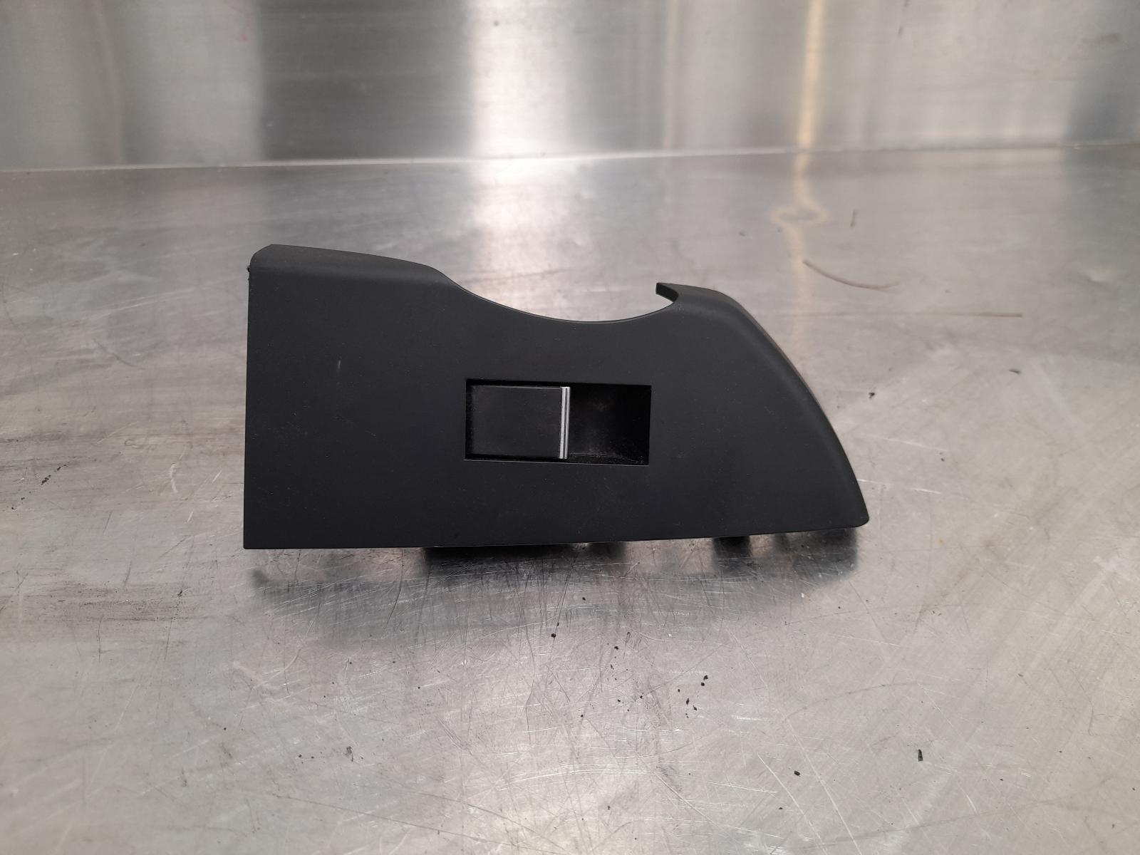 View Auto part Pwr Dr Wind Switch Haval H9 2021