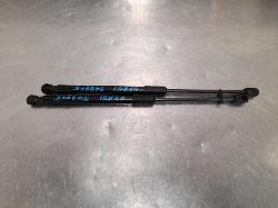 View Auto part Bonnet Hinge/Strut Maserati Ghibli  2017