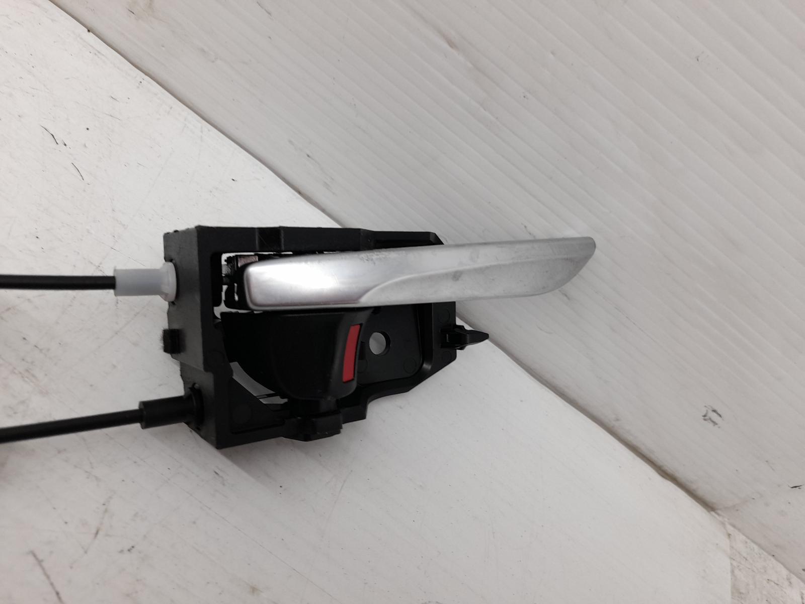 View Auto part Door/Boot/Gate Lock Abarth 124 Spider 2016
