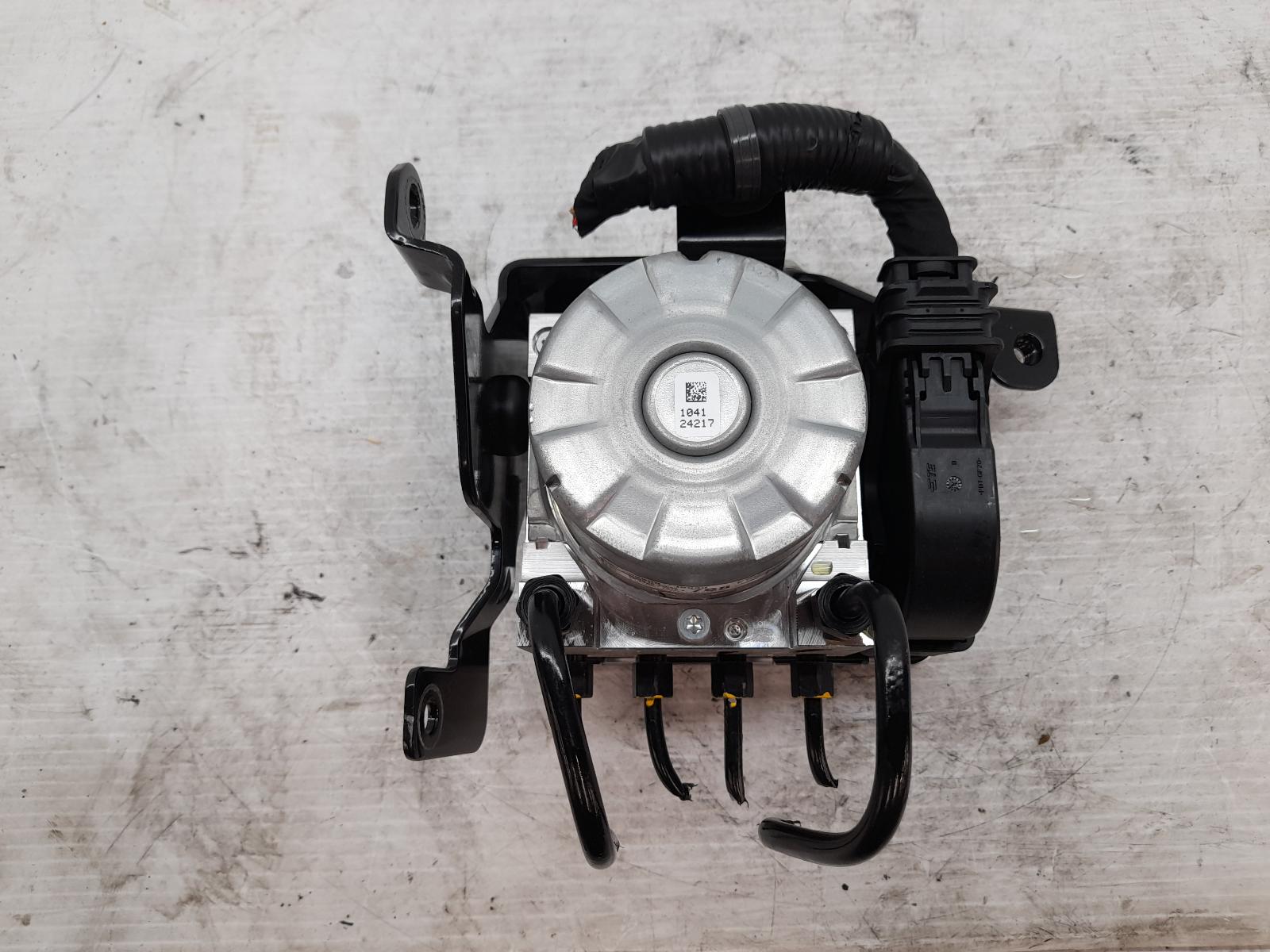 View Auto part Abs Pump/Modulator Hyundai Kona 2022