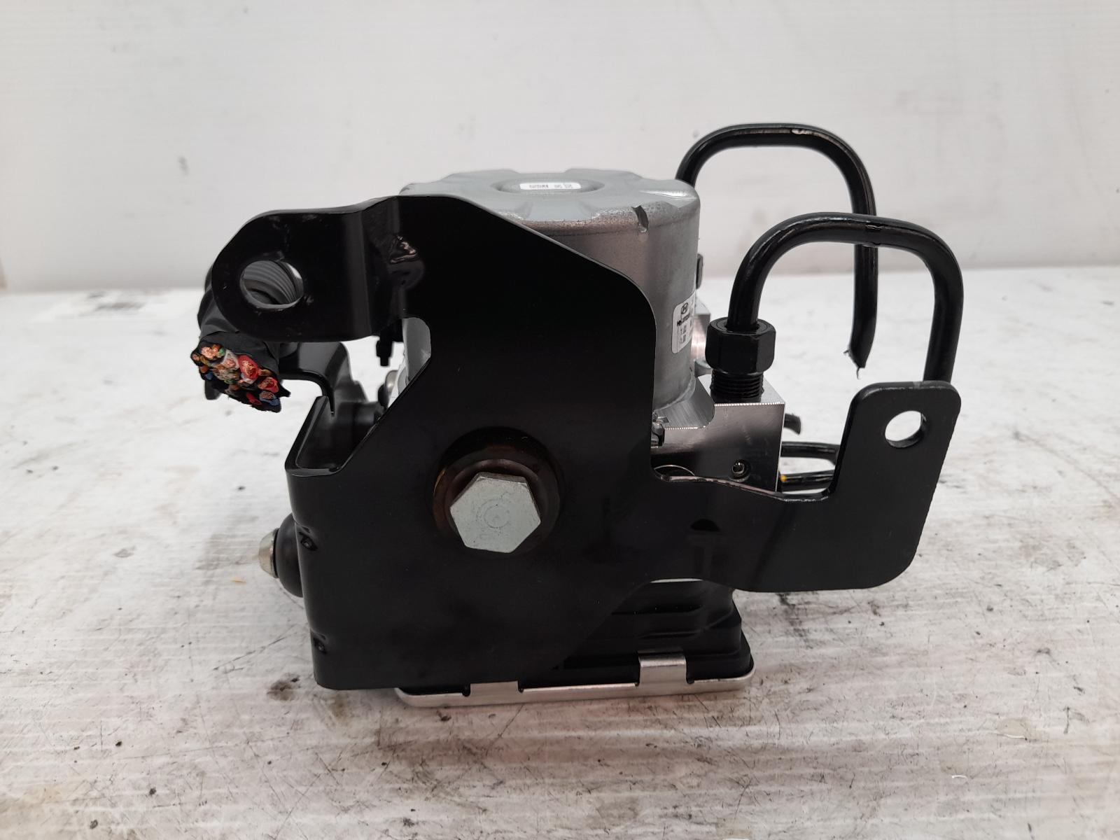 View Auto part Abs Pump/Modulator Hyundai Kona 2022