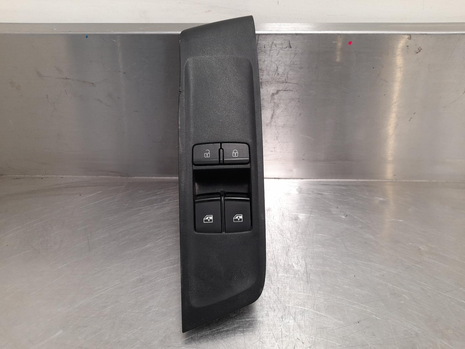 View Auto part Pwr Dr Wind Switch Ldv T60 2018