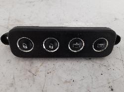 View Auto part Misc Switch/Relay Maserati Quattroporte 2004