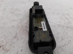 View Auto part Misc Switch/Relay Maserati Quattroporte 2004