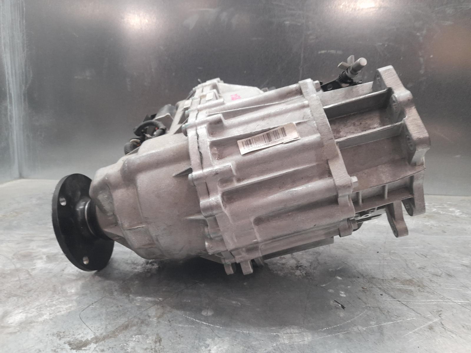 View Auto part Transfer Case Haval H9 2021