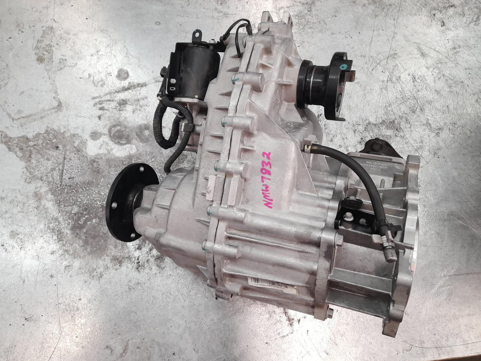 View Auto part Transfer Case Haval H9 2021