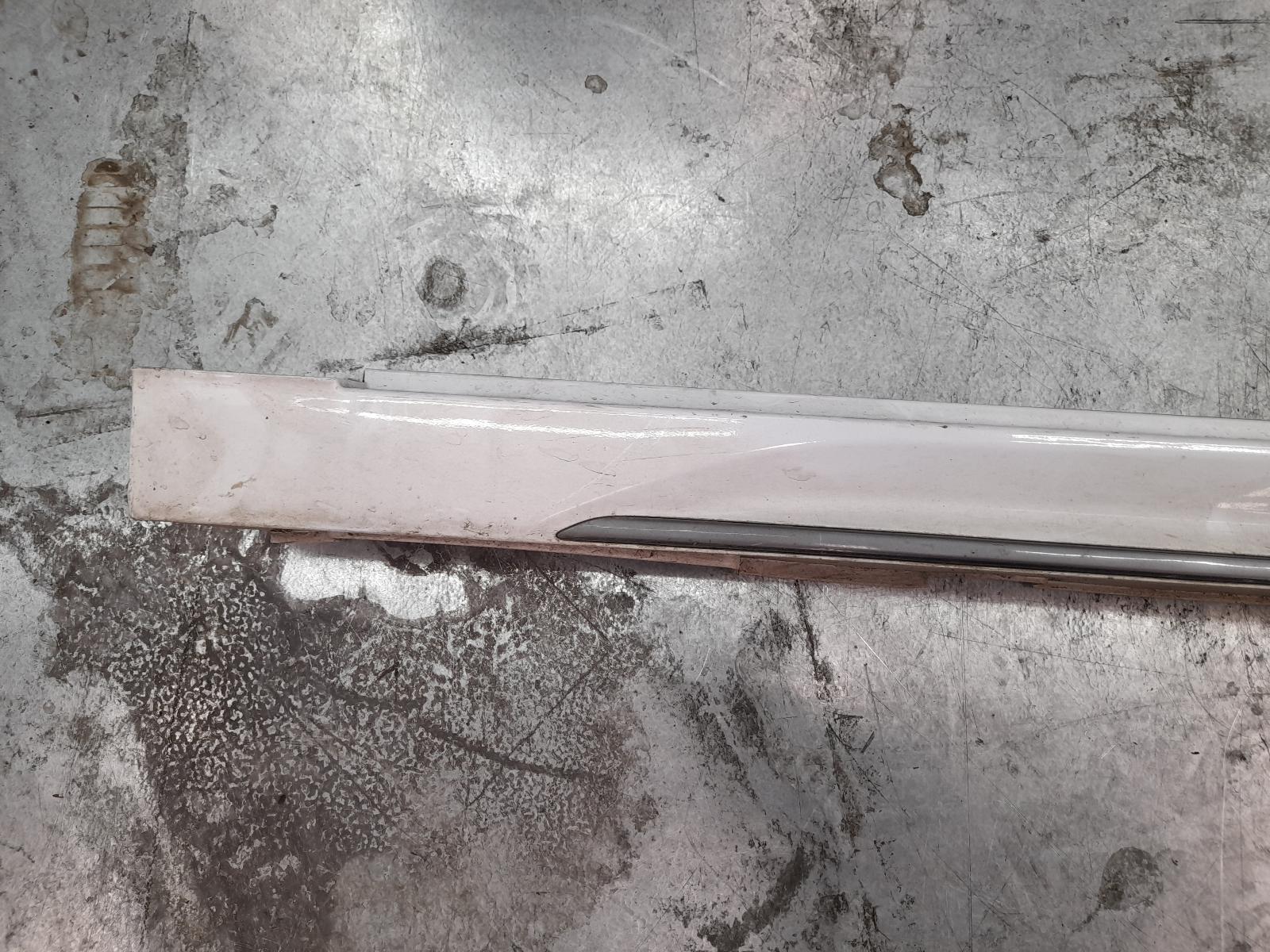 View Auto part Side Step/Skirt Hyundai Kona 2022