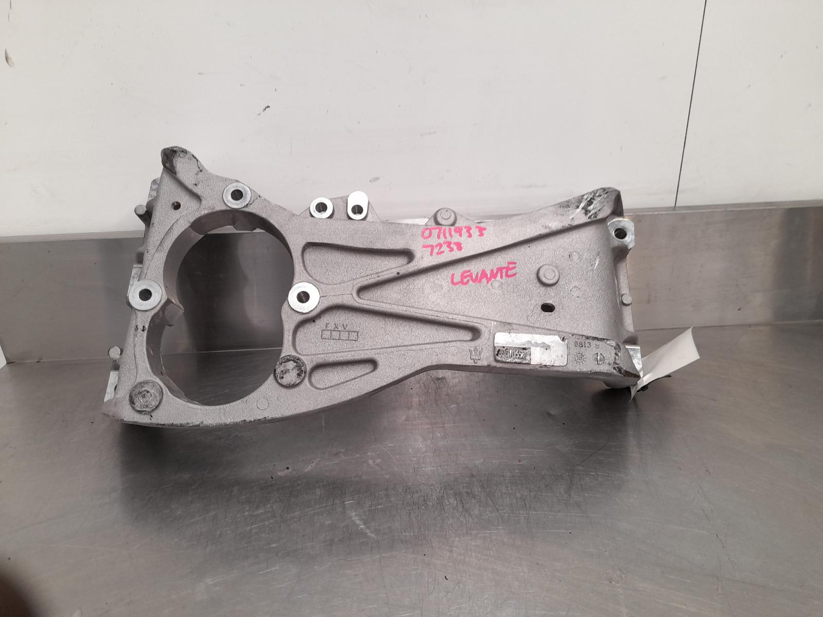 2019 Maserati Levante Misc Bracket View Auto part Misc Bracket Maserati Levante 2019