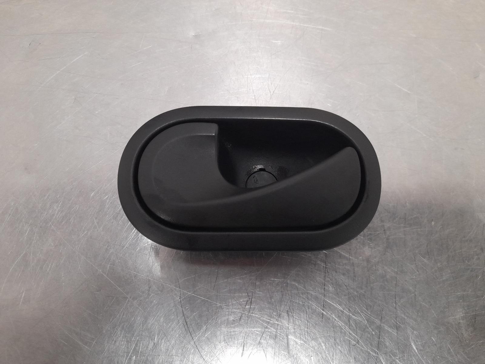 View Auto part Door Handle Renault Master 2013