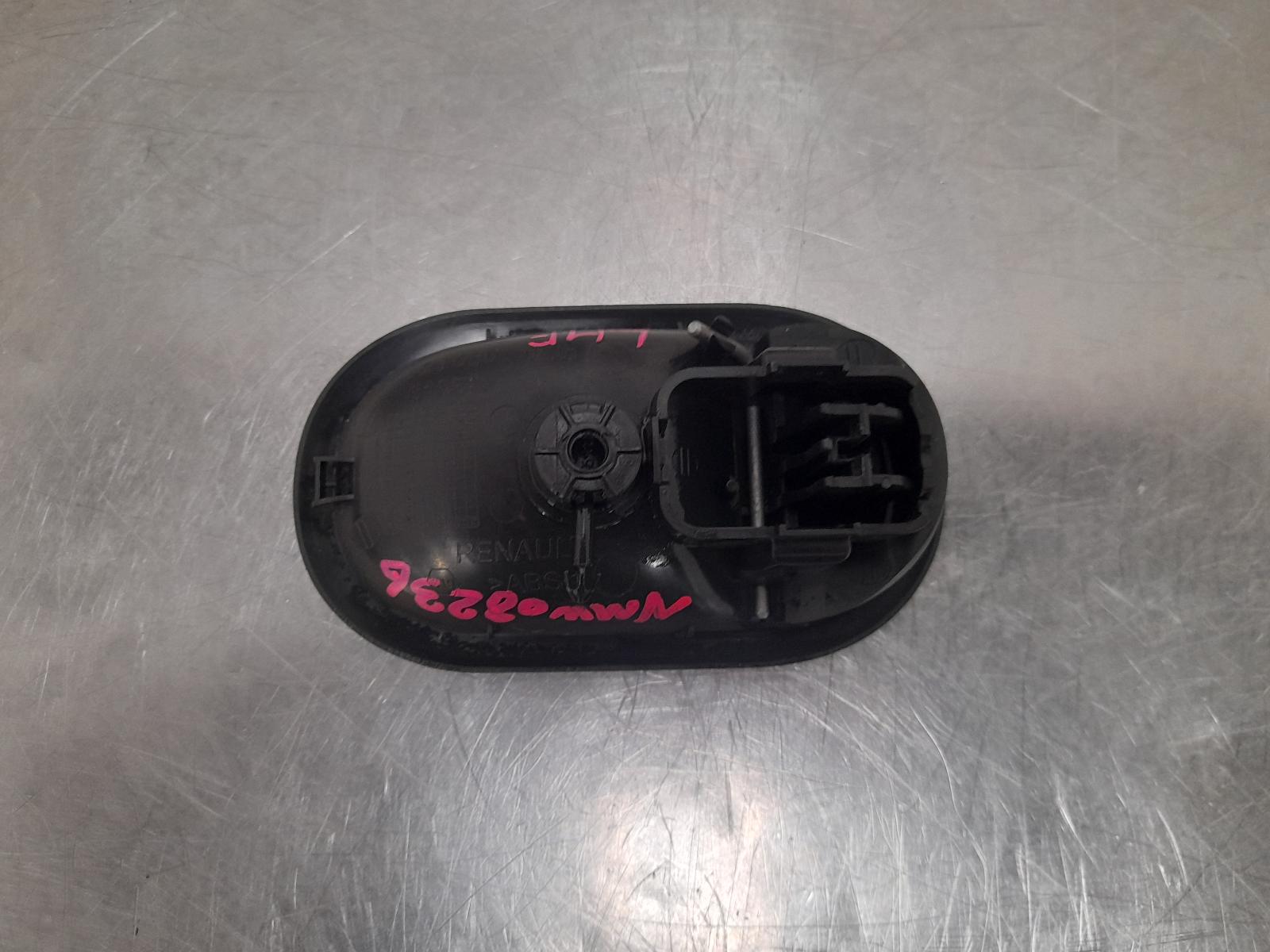 View Auto part Door Handle Renault Master 2013