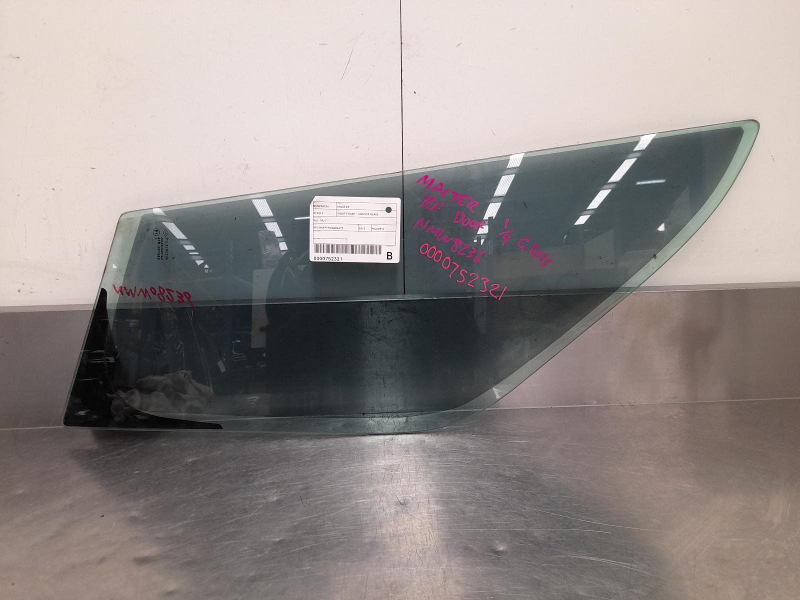 View Auto part Right Front 1/4 Door Glass Renault Master 2013