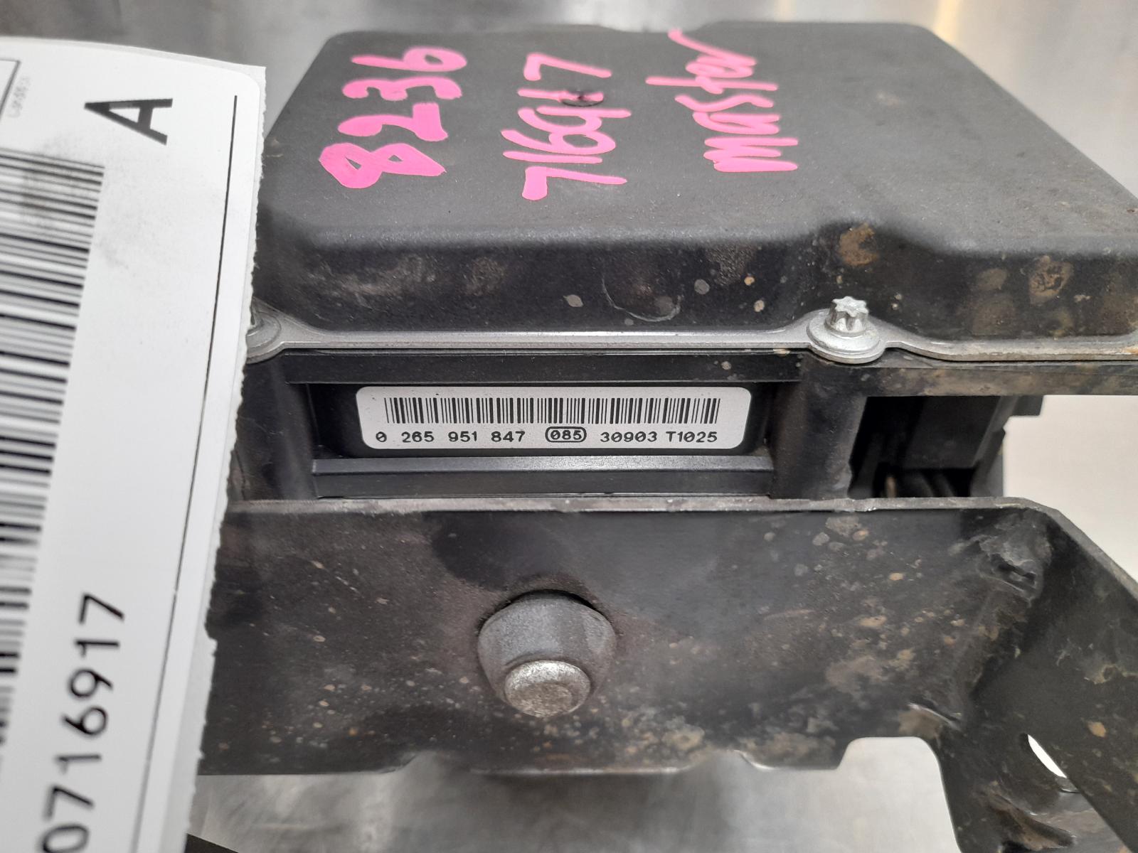View Auto part Abs Pump/Modulator Renault Master 2013