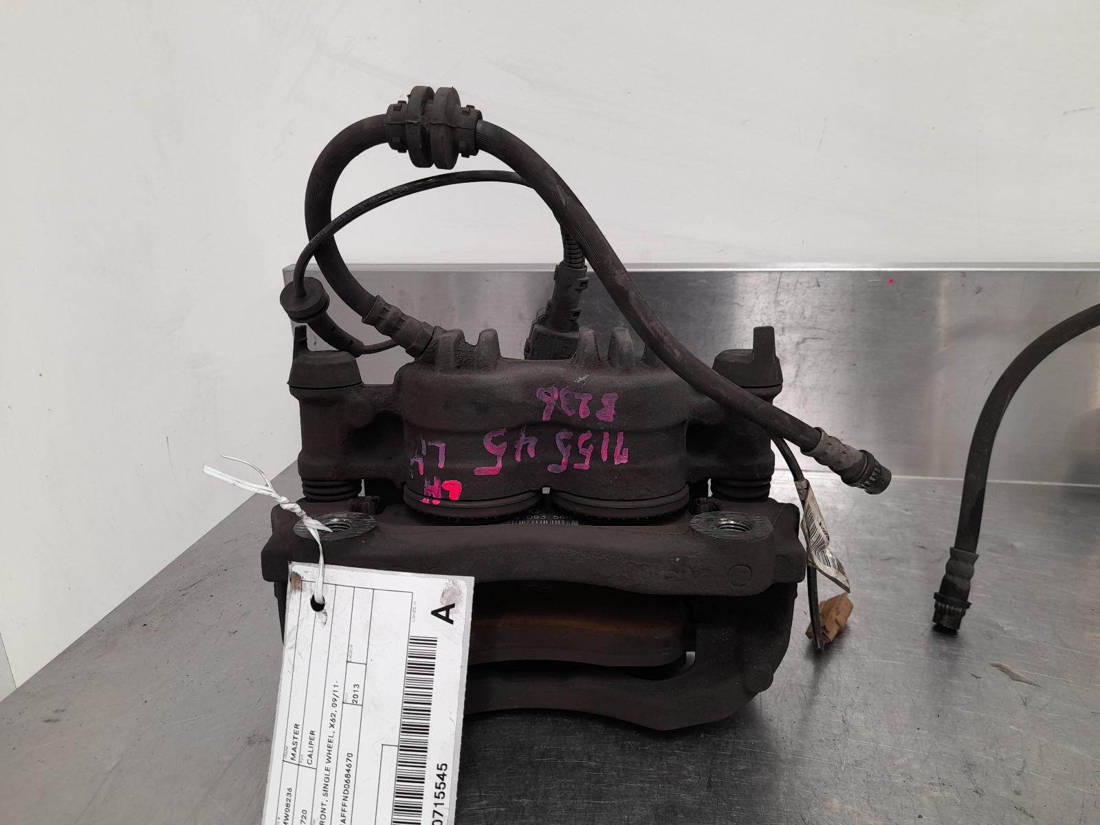 View Auto part Caliper Renault Master 2013