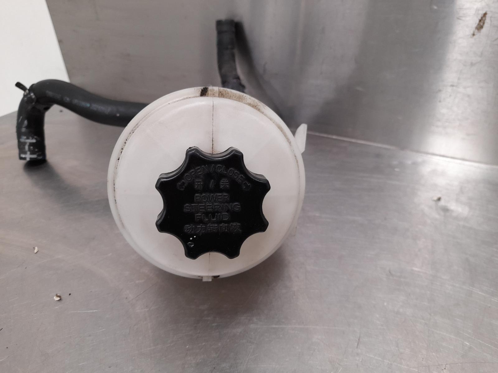 View Auto part P/S Reservoir Ldv Deliver 9 2022