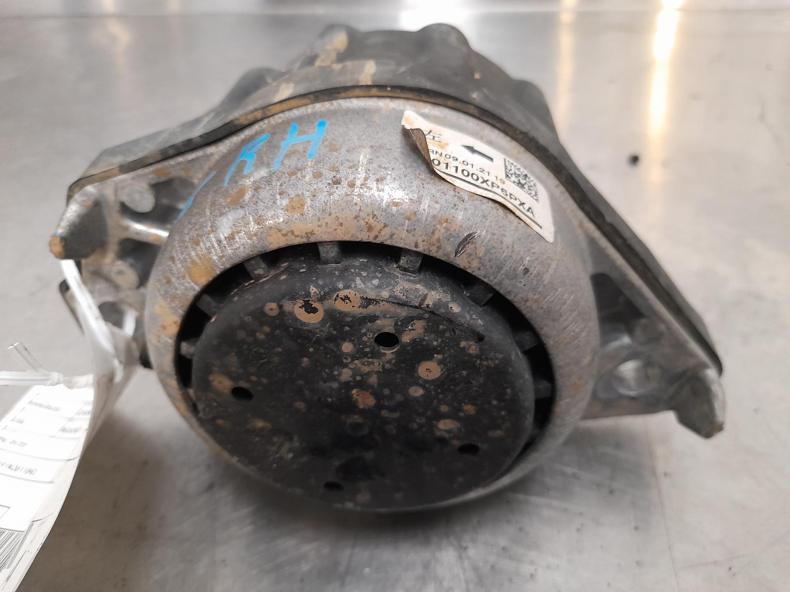 View Auto part Mount Great Wall Cannon Ute 2021