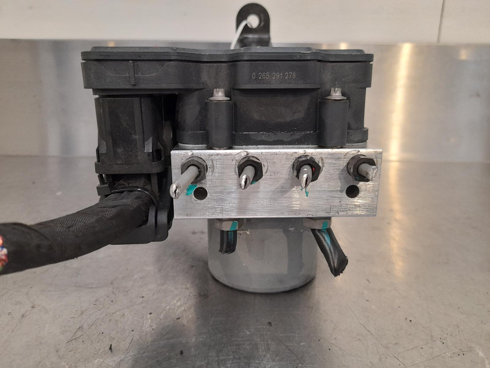 View Auto part Abs Pump/Modulator Great Wall Cannon Ute 2021