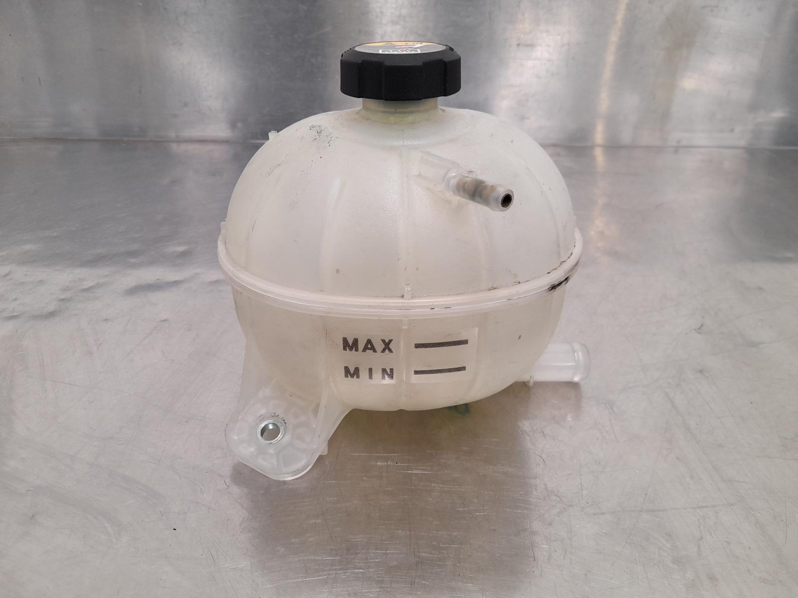 2017 Kia Sportage Overflow Bottle View Auto part Overflow Bottle Kia Sportage 2017
