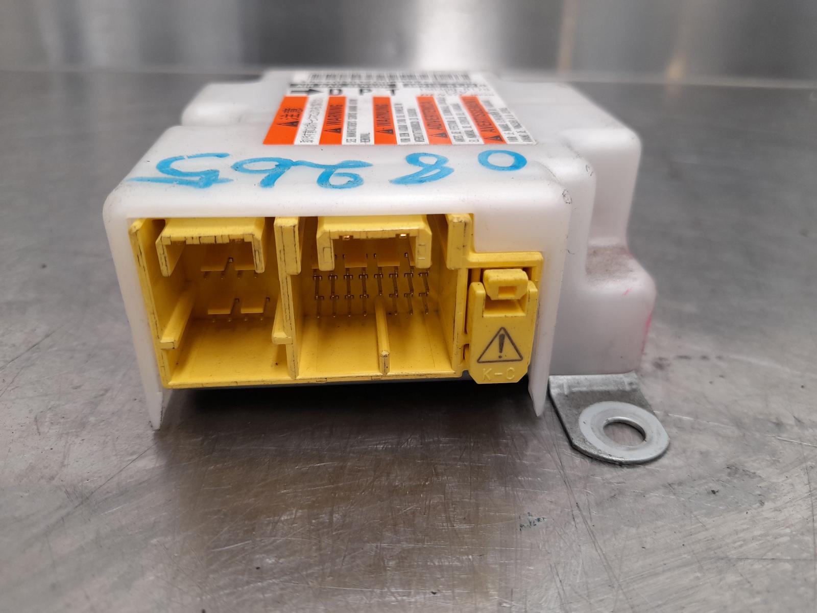 View Auto part Airbag Module/Sensor Suzuki Apv 2015
