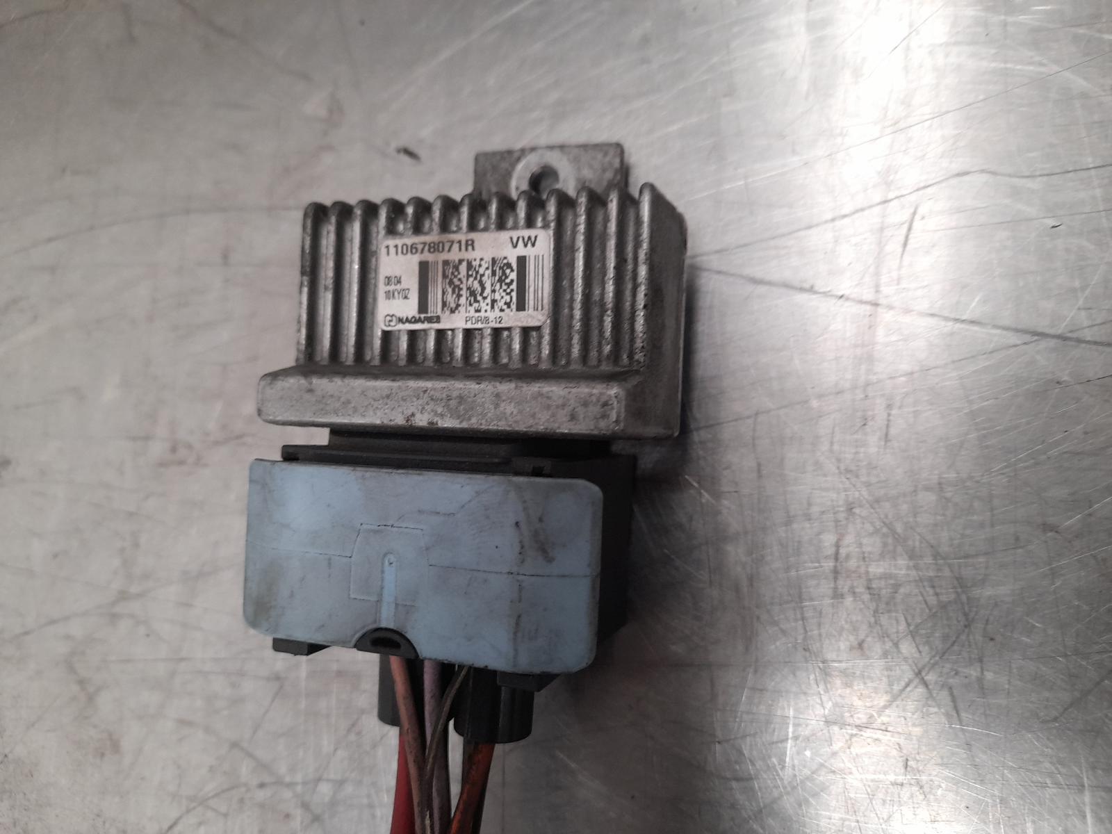 View Auto part Misc Renault Master 2013