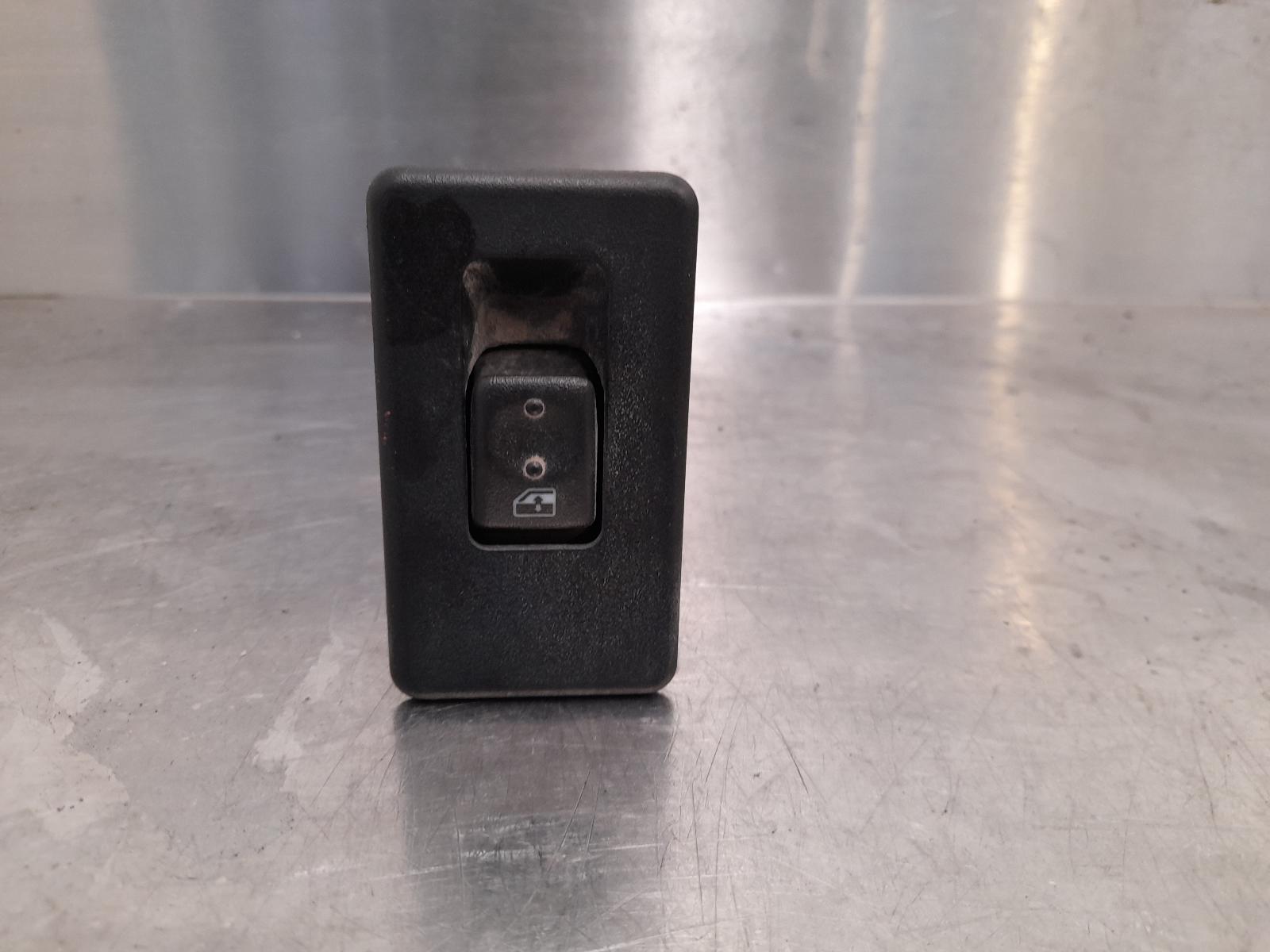 View Auto part Pwr Dr Wind Switch Hummer H2 2005