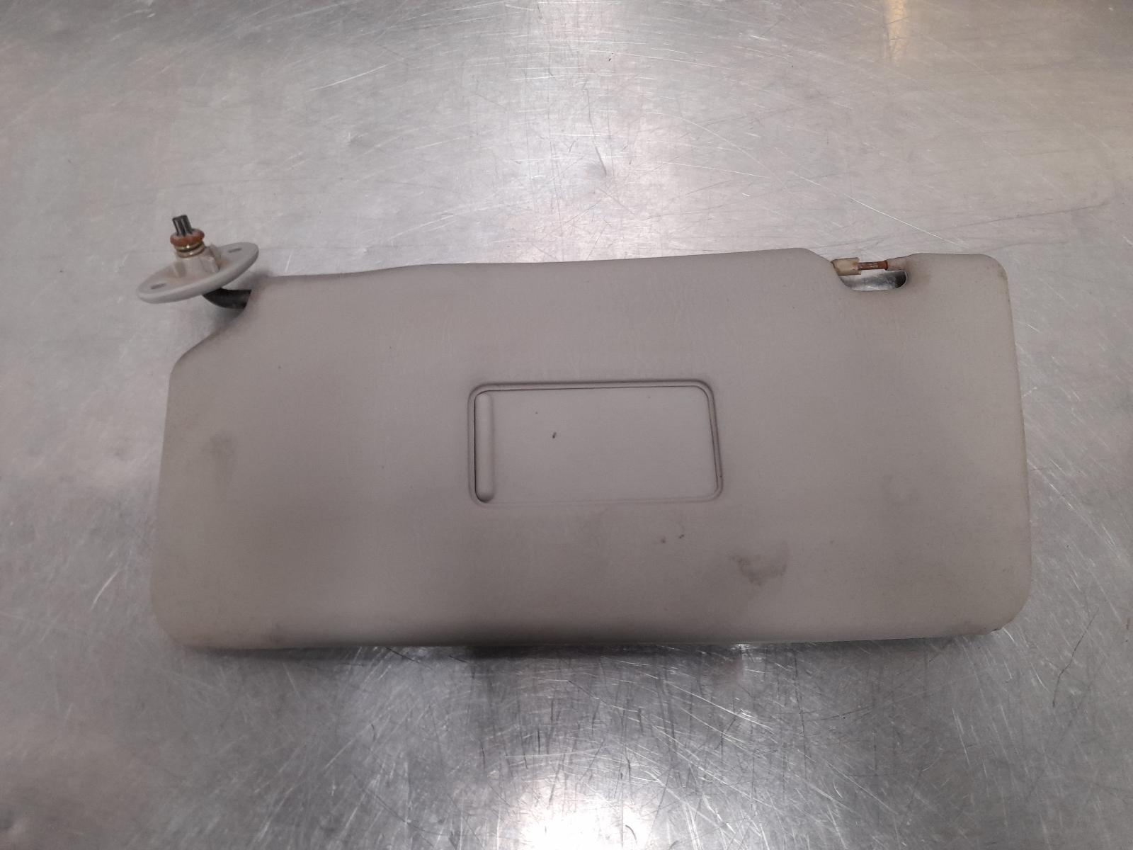 View Auto part Sunvisor Suzuki Jimny 2001