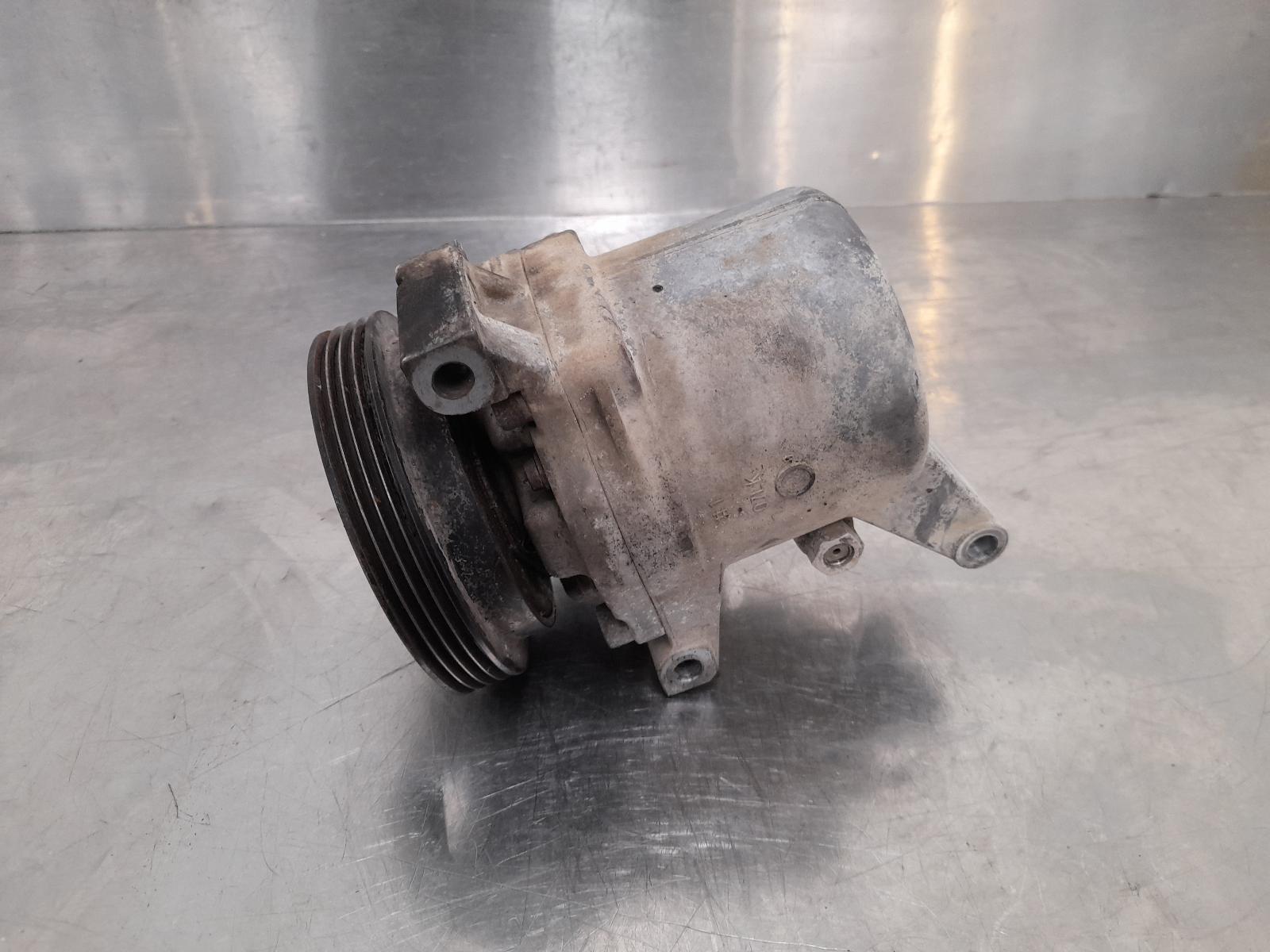 View Auto part A/C Compressor Suzuki Jimny 2001