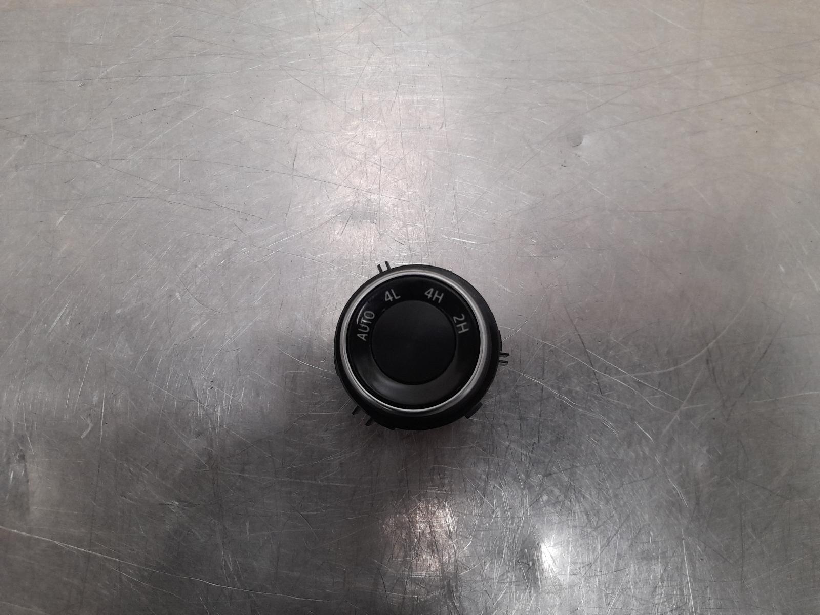 View Auto part Misc Switch/Relay Ldv T60 2022