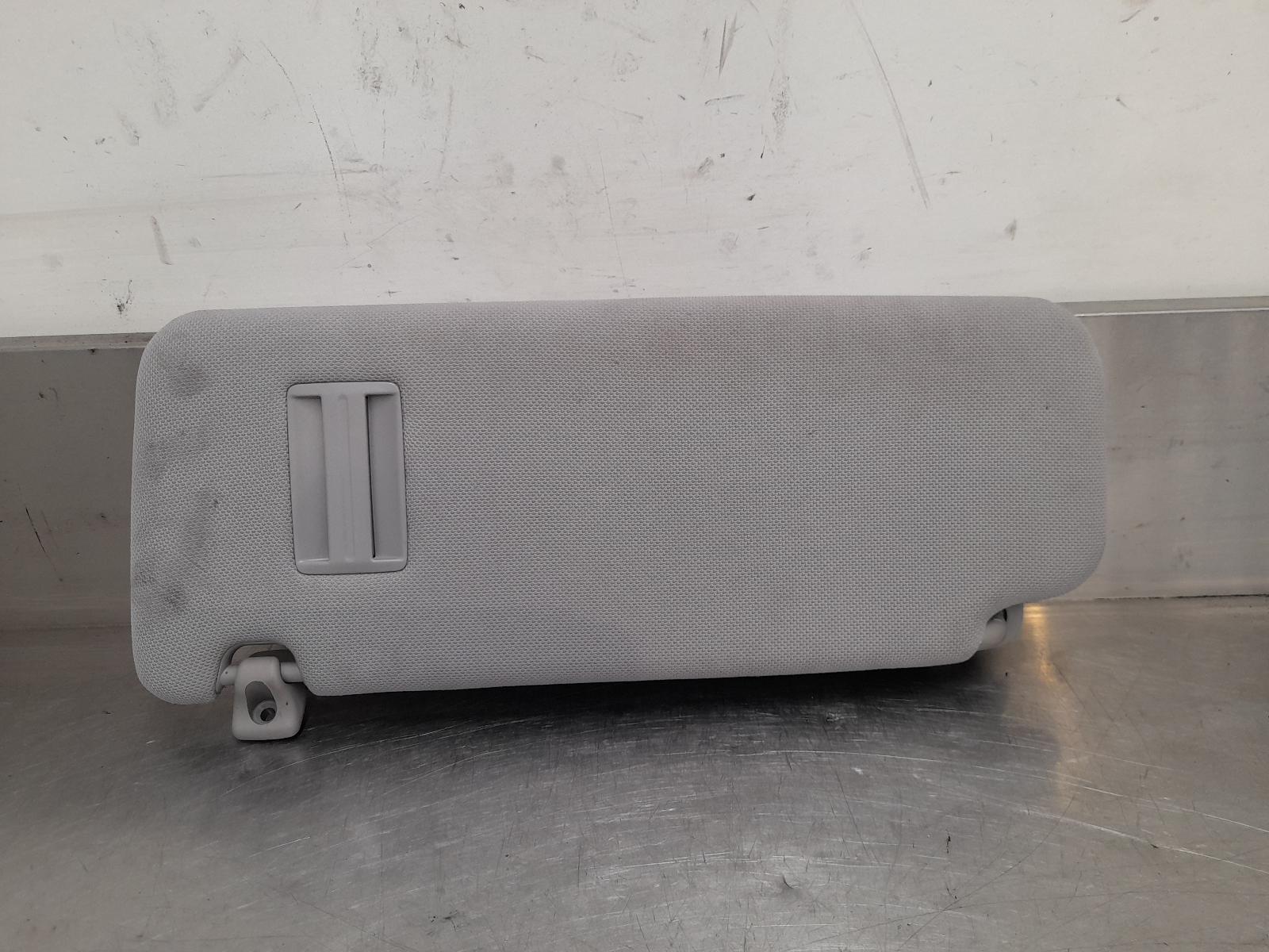 View Auto part Sunvisor Hyundai Sonata 2015