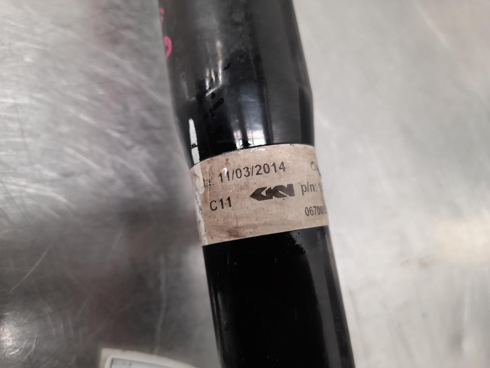 2015 Maserati Quattroporte Right Driveshaft View Auto part Right Driveshaft Maserati Quattroporte 2015