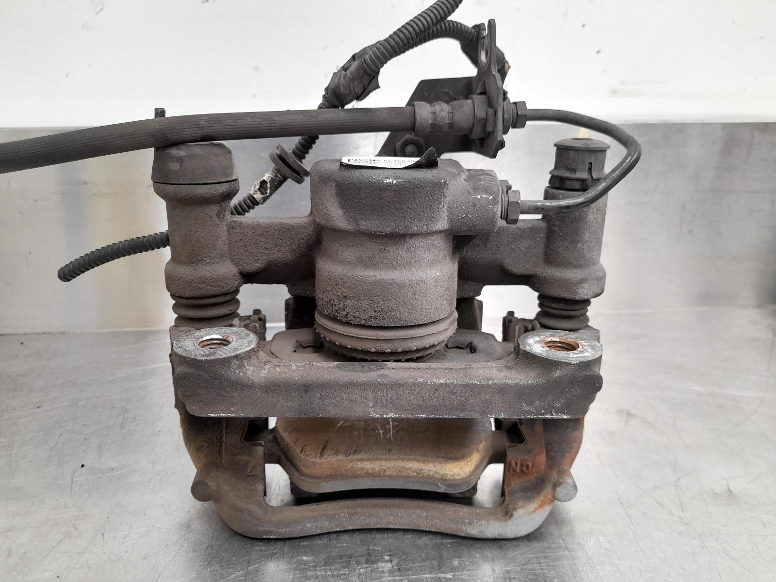 View Auto part Caliper Maserati Quattroporte 2015