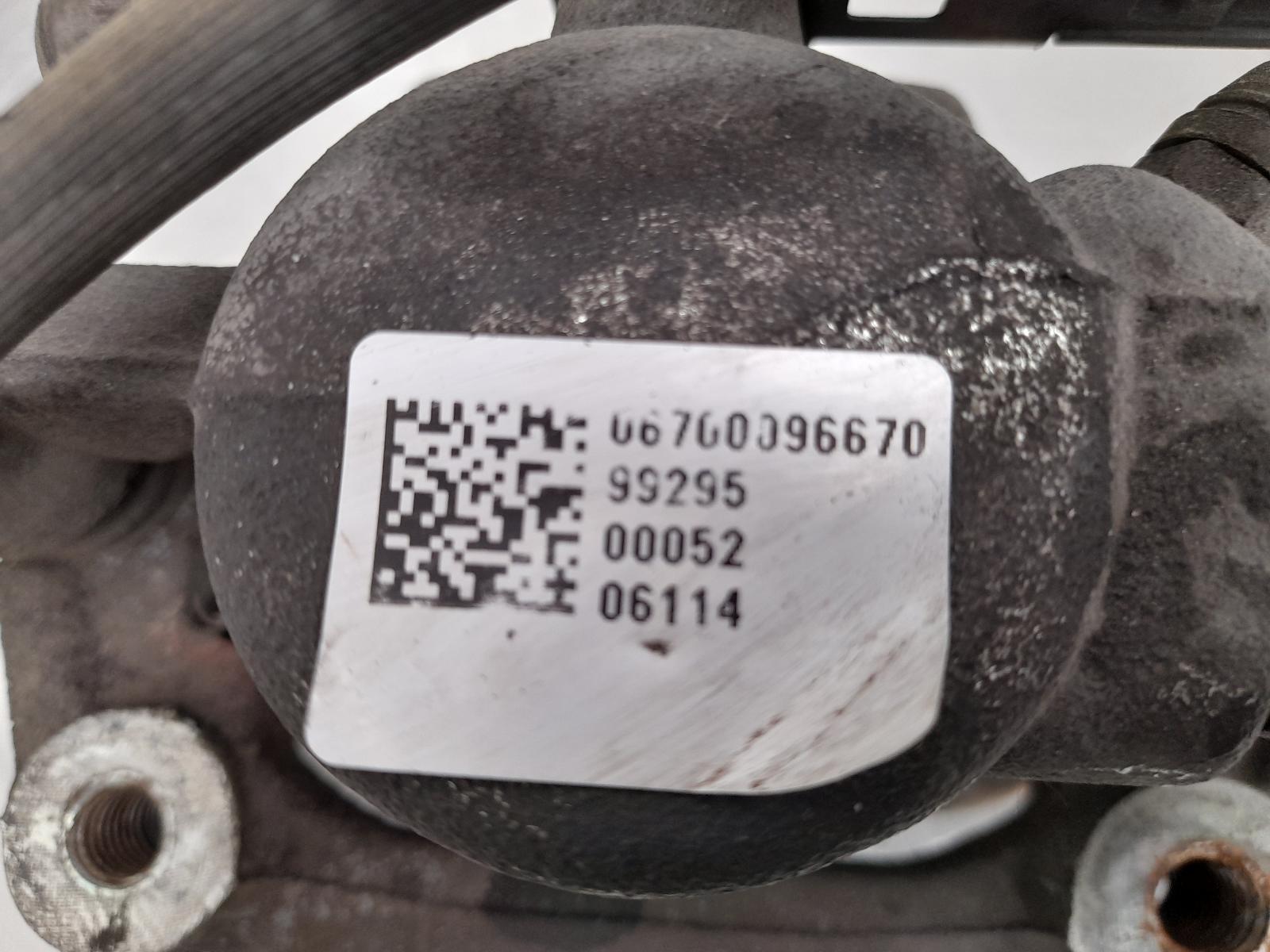 View Auto part Caliper Maserati Quattroporte 2015