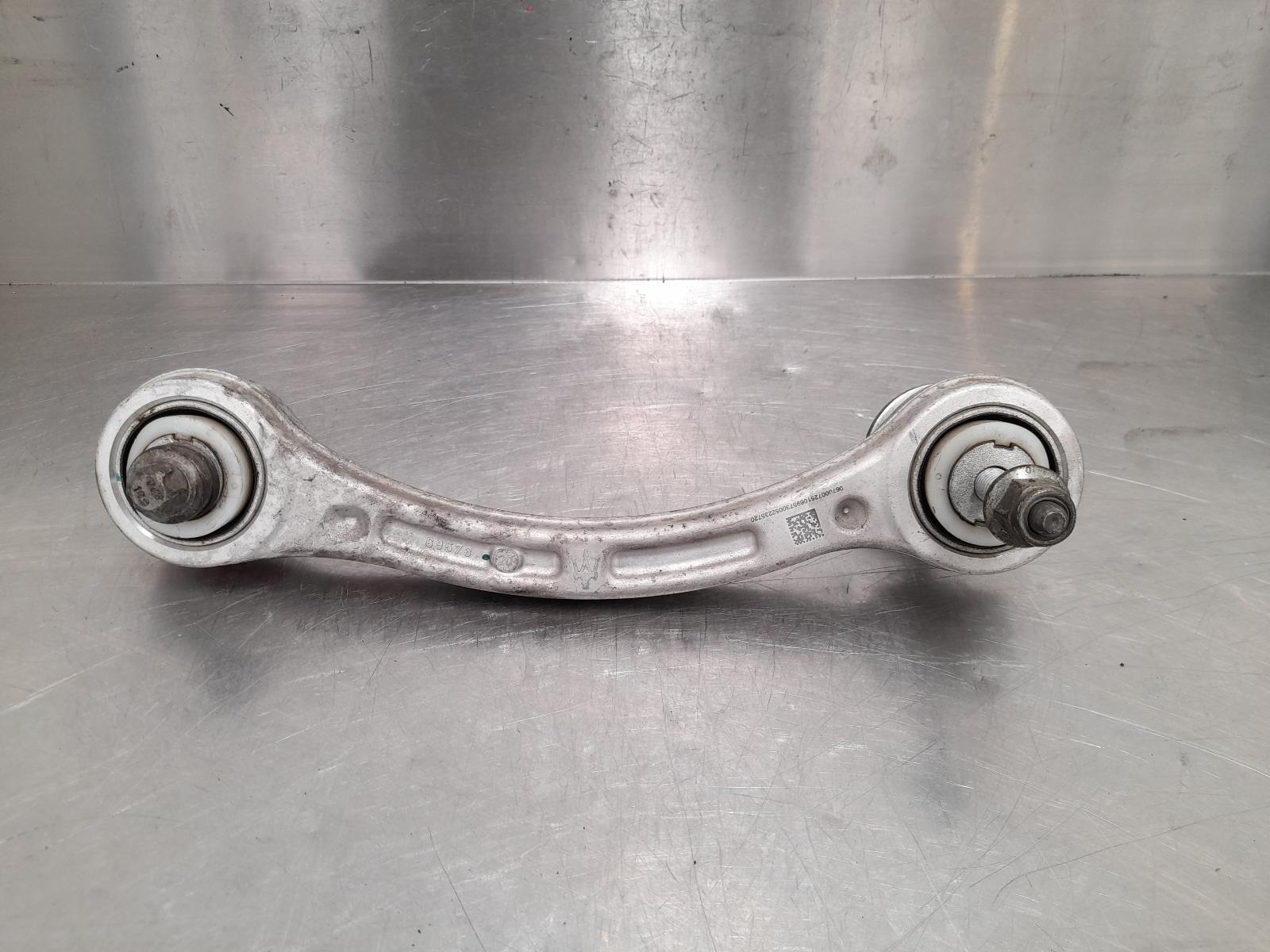View Auto part Left Rear Trailing Arm Maserati Quattroporte 2015