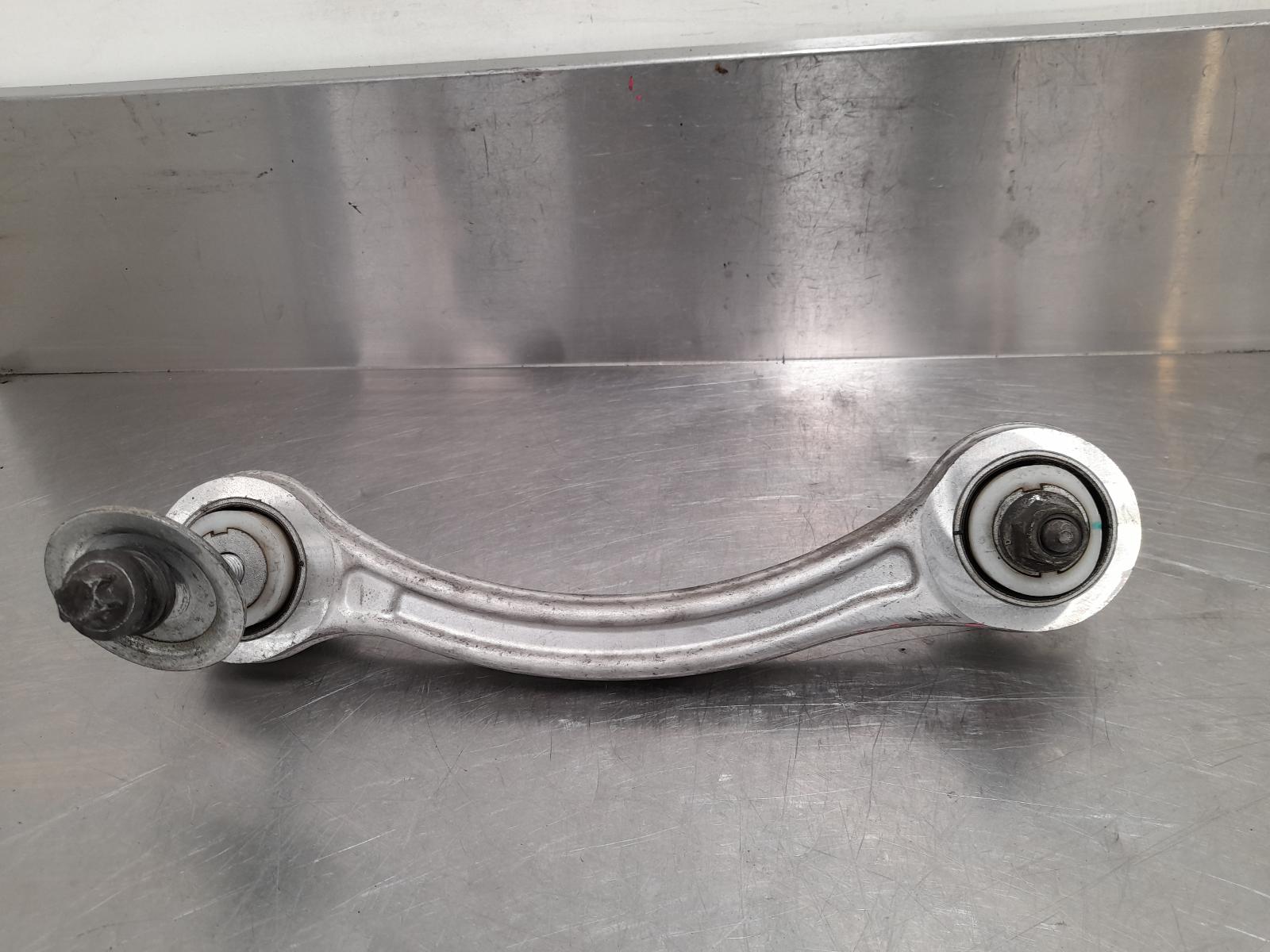 View Auto part Left Rear Trailing Arm Maserati Quattroporte 2015