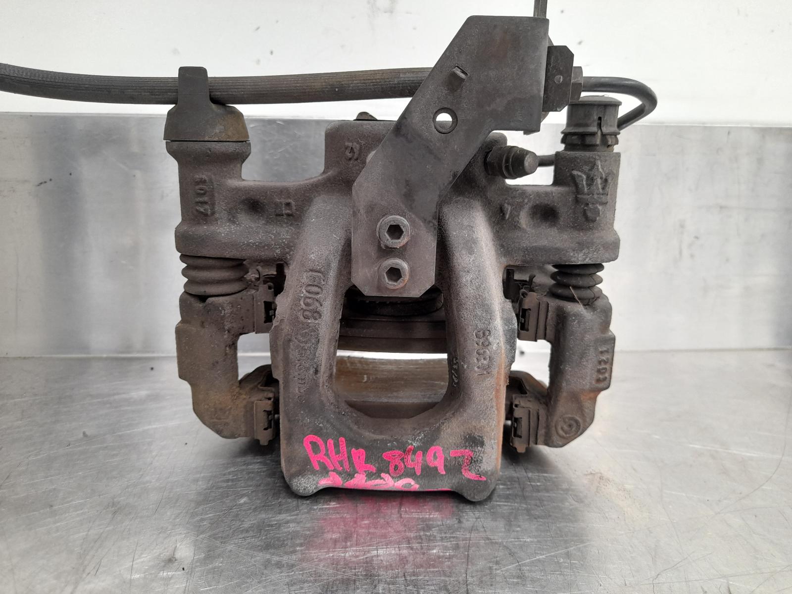 View Auto part Caliper Maserati Quattroporte 2015