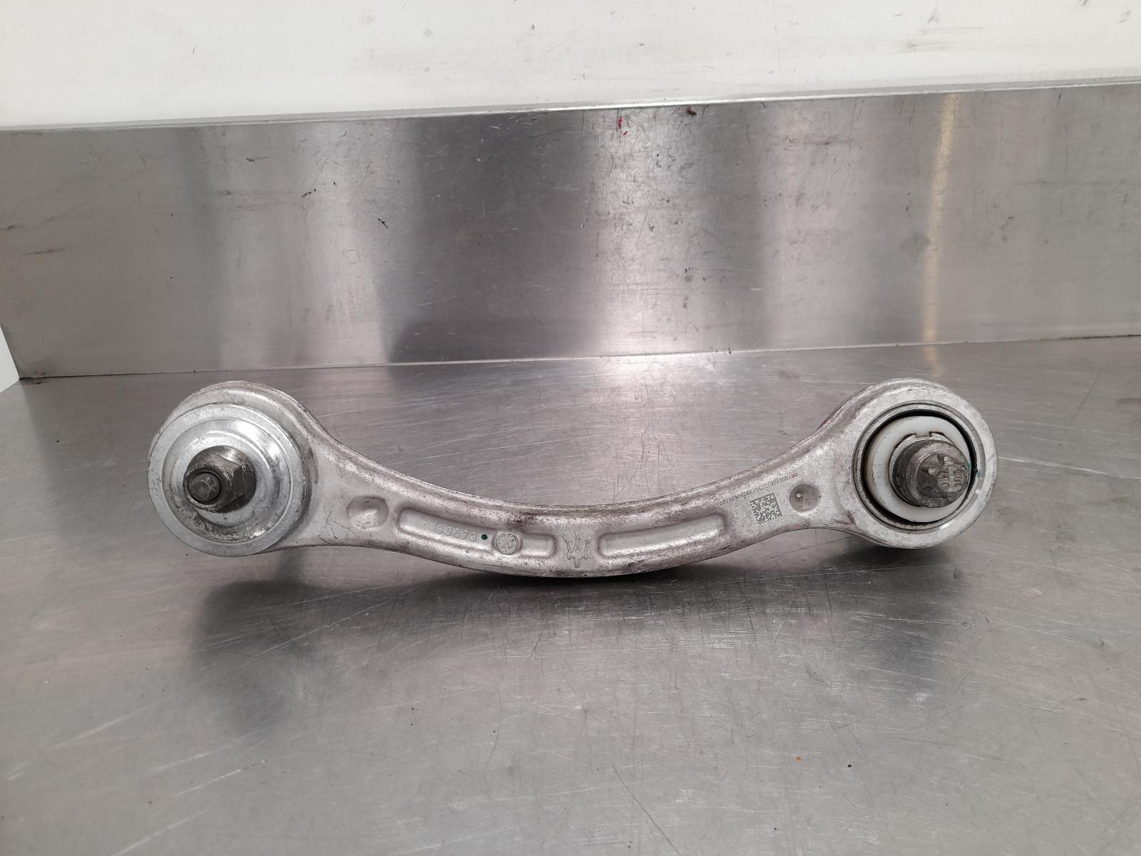 View Auto part Right Rear Trailing Arm Maserati Quattroporte 2015