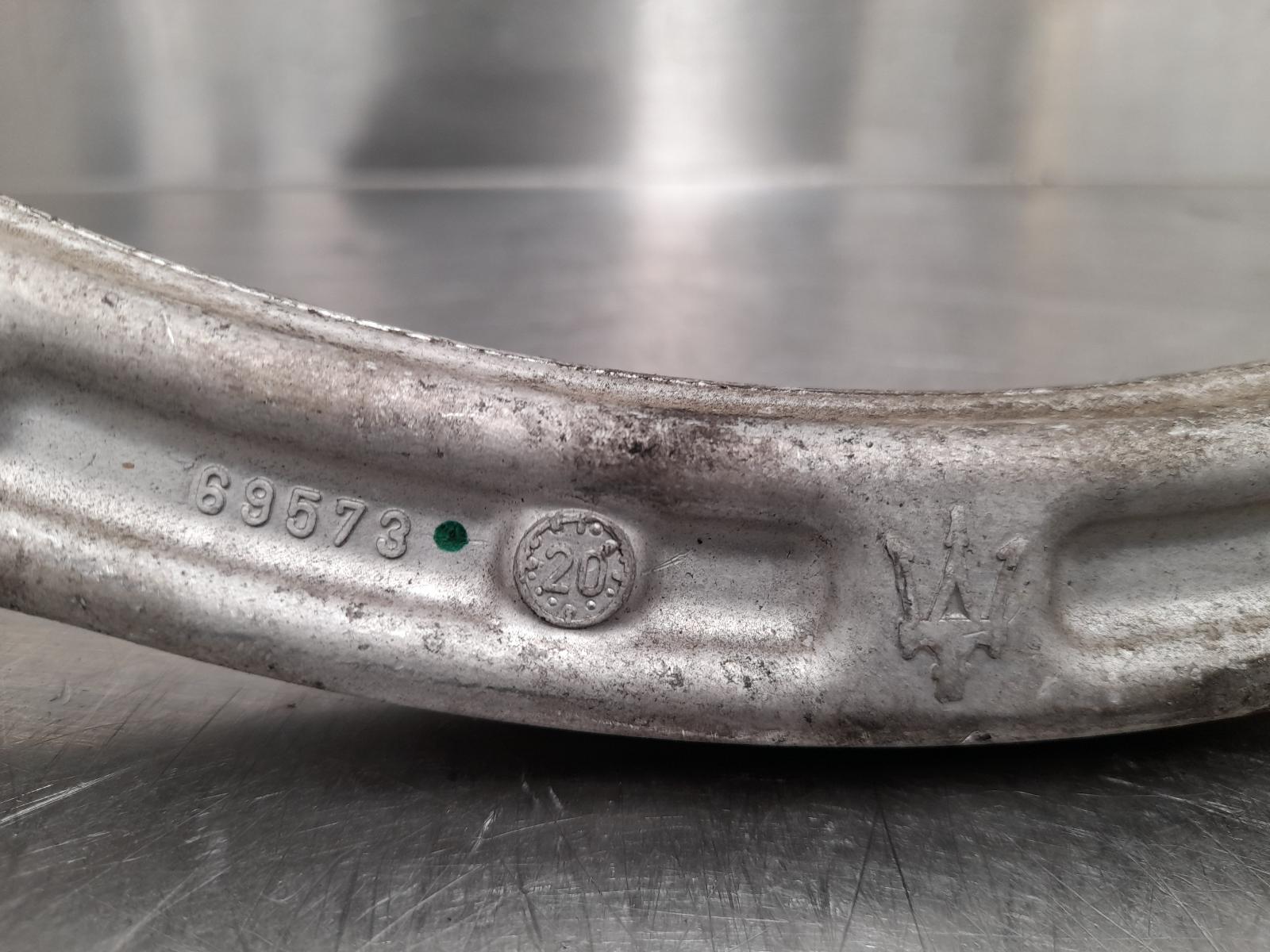 View Auto part Right Rear Trailing Arm Maserati Quattroporte 2015