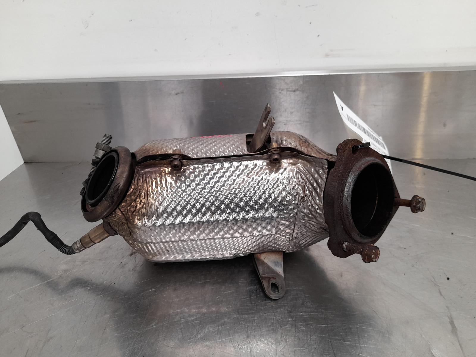 View Auto part Catalytic Converter Maserati Quattroporte 2015