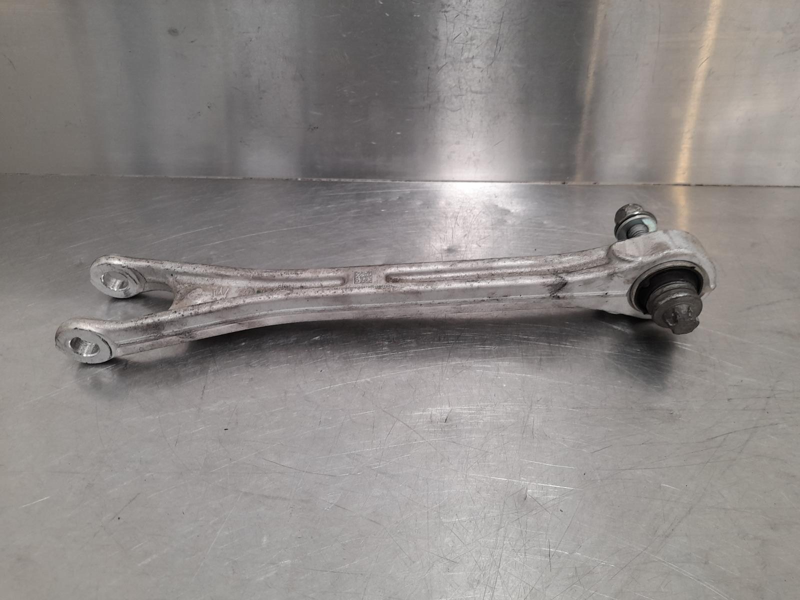 View Auto part Left Rear Trailing Arm Maserati Quattroporte 2015