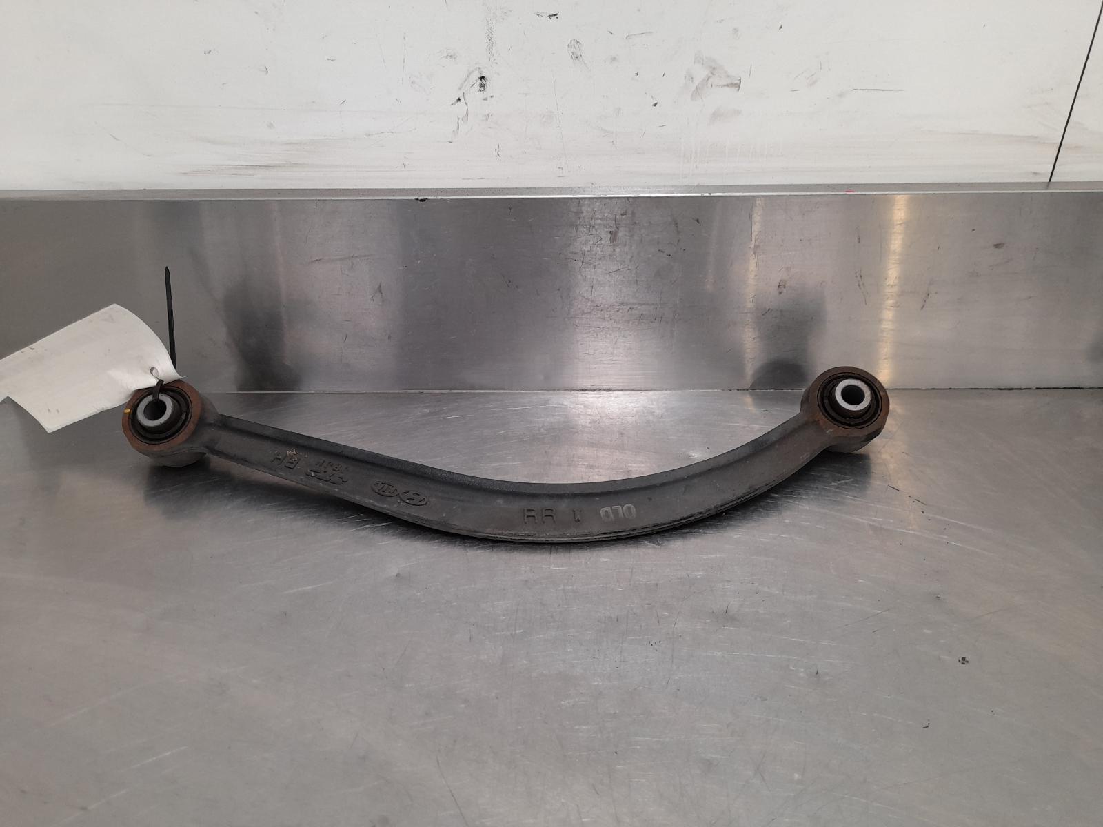 View Auto part Right Rear Trailing Arm Kia Carnival/grand Carnival 2019