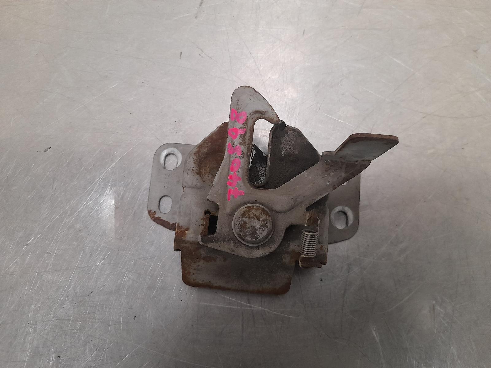 View Auto part Bonnet Lock/Support Suzuki Apv 2010