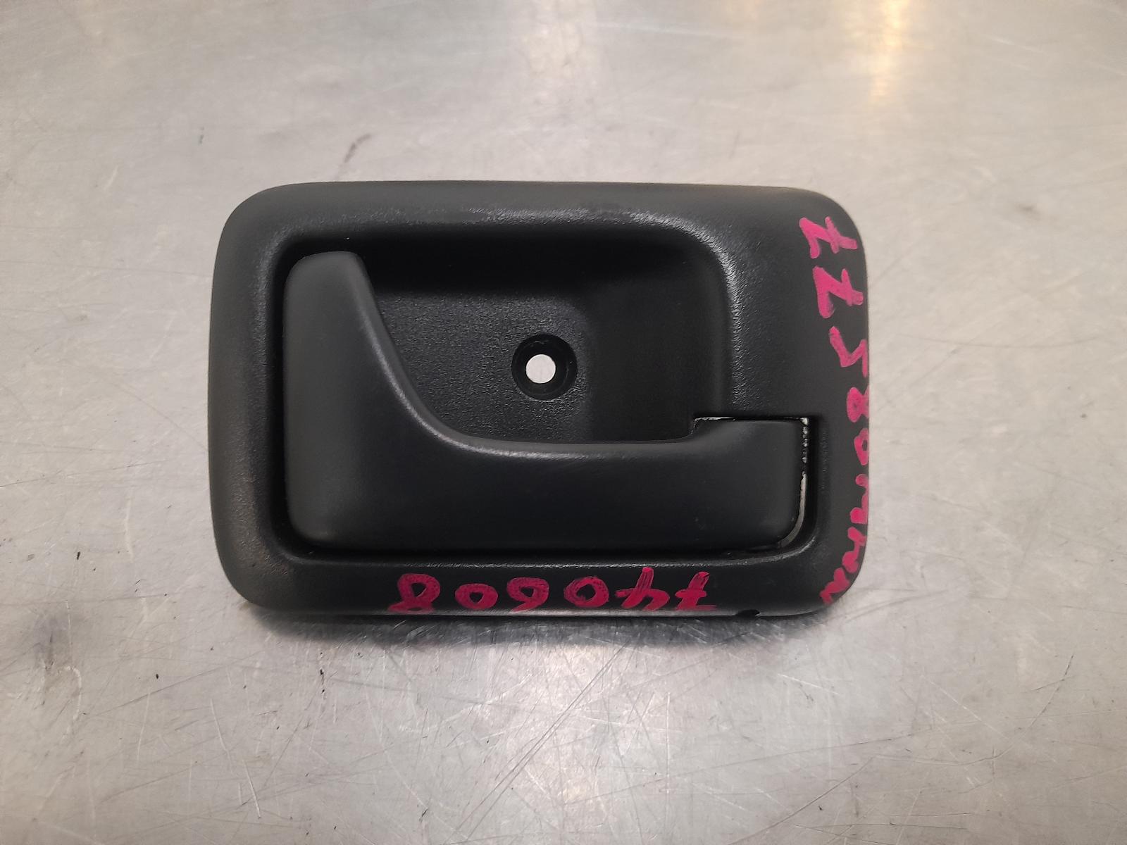 View Auto part Door Handle Suzuki Apv 2010