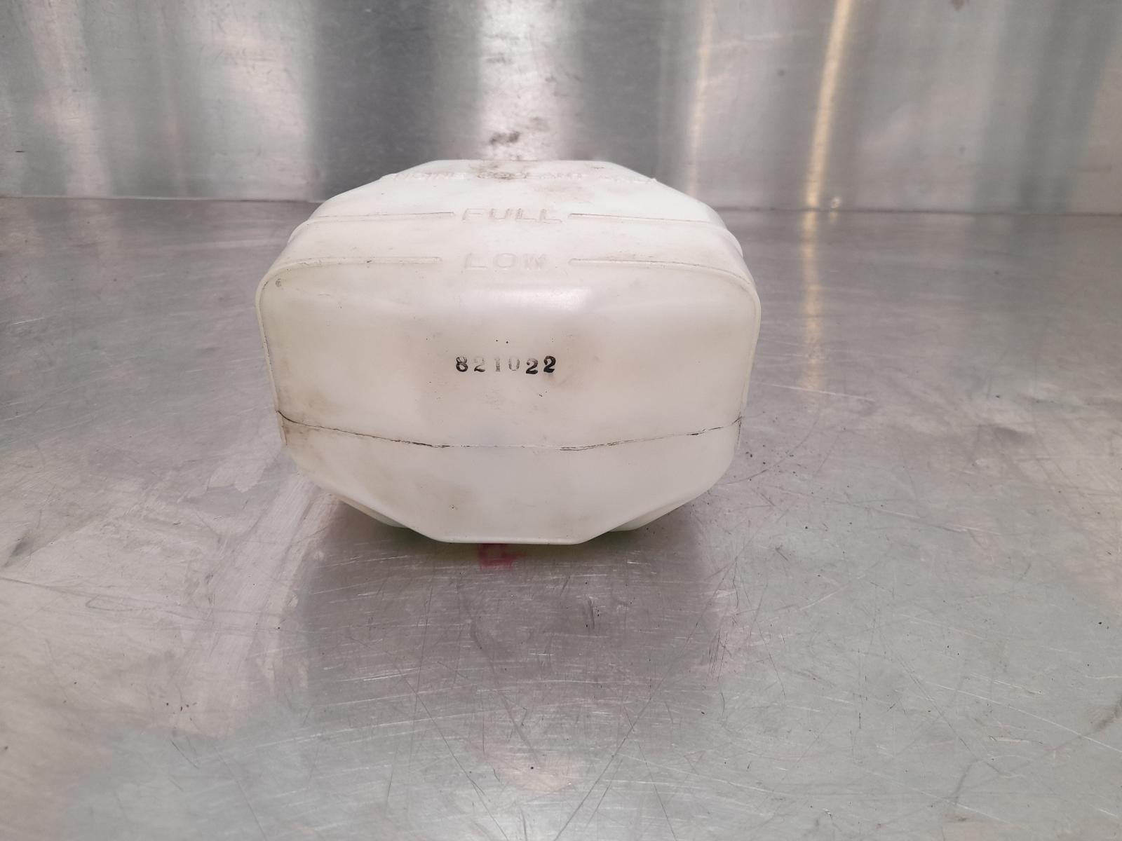 View Auto part Overflow Bottle Suzuki Apv 2010