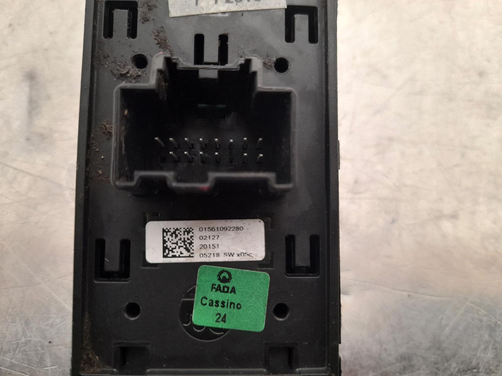 View Auto part Pwr Dr Wind Switch Alfa Romeo Stelvio 2018
