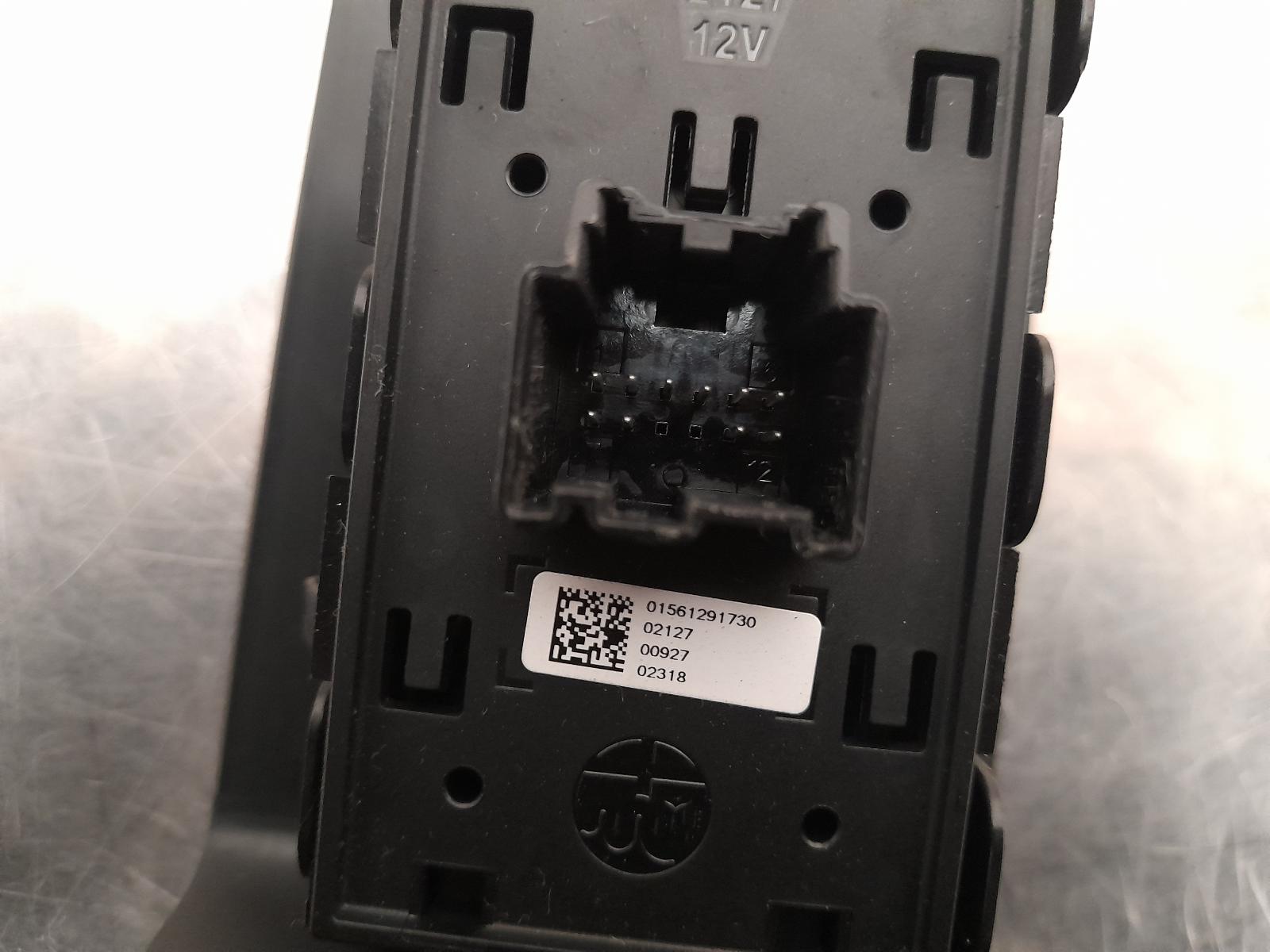 View Auto part Pwr Dr Wind Switch Alfa Romeo Stelvio 2018