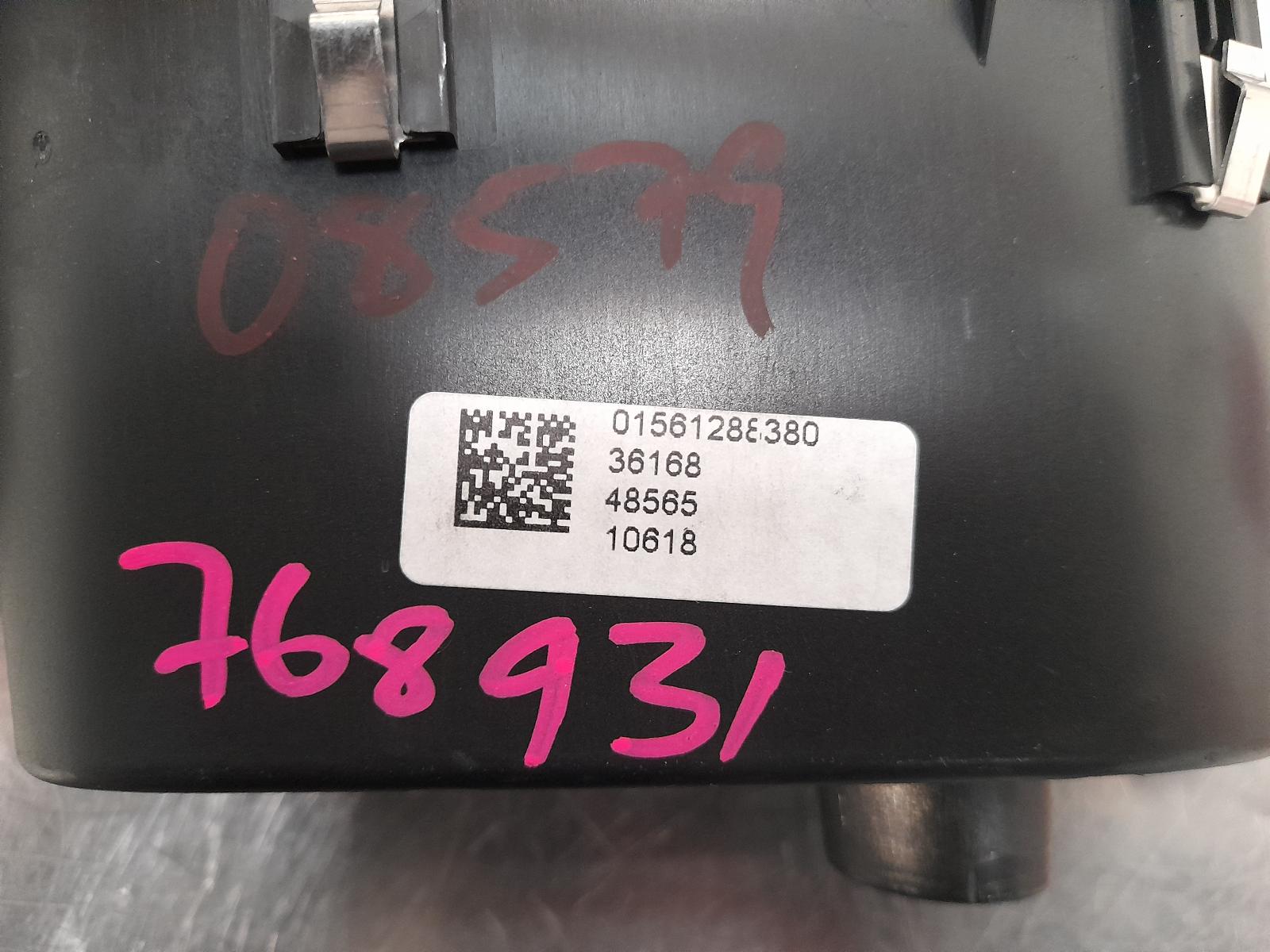 View Auto part Pwr Dr Wind Switch Alfa Romeo Stelvio 2018