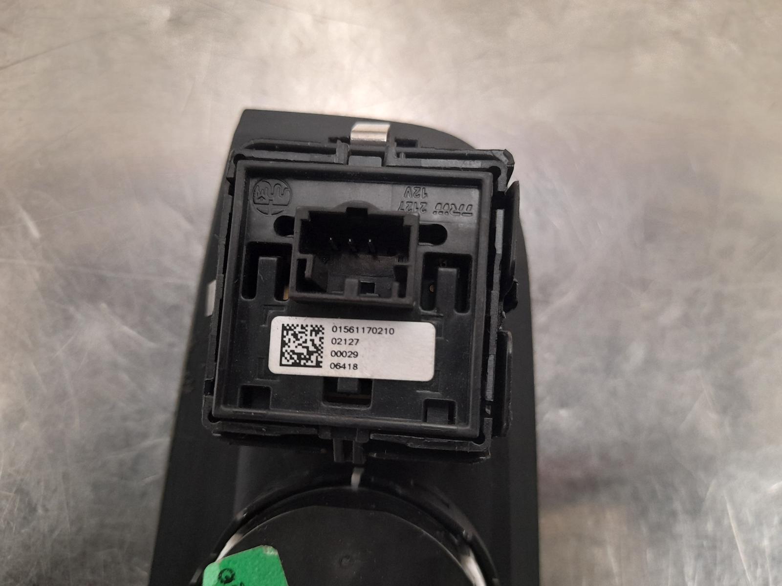 View Auto part Pwr Dr Wind Switch Alfa Romeo Stelvio 2018