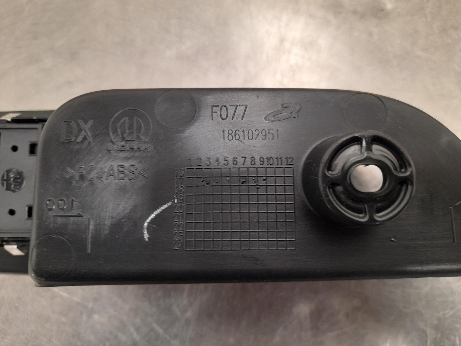 View Auto part Pwr Dr Wind Switch Alfa Romeo Stelvio 2018