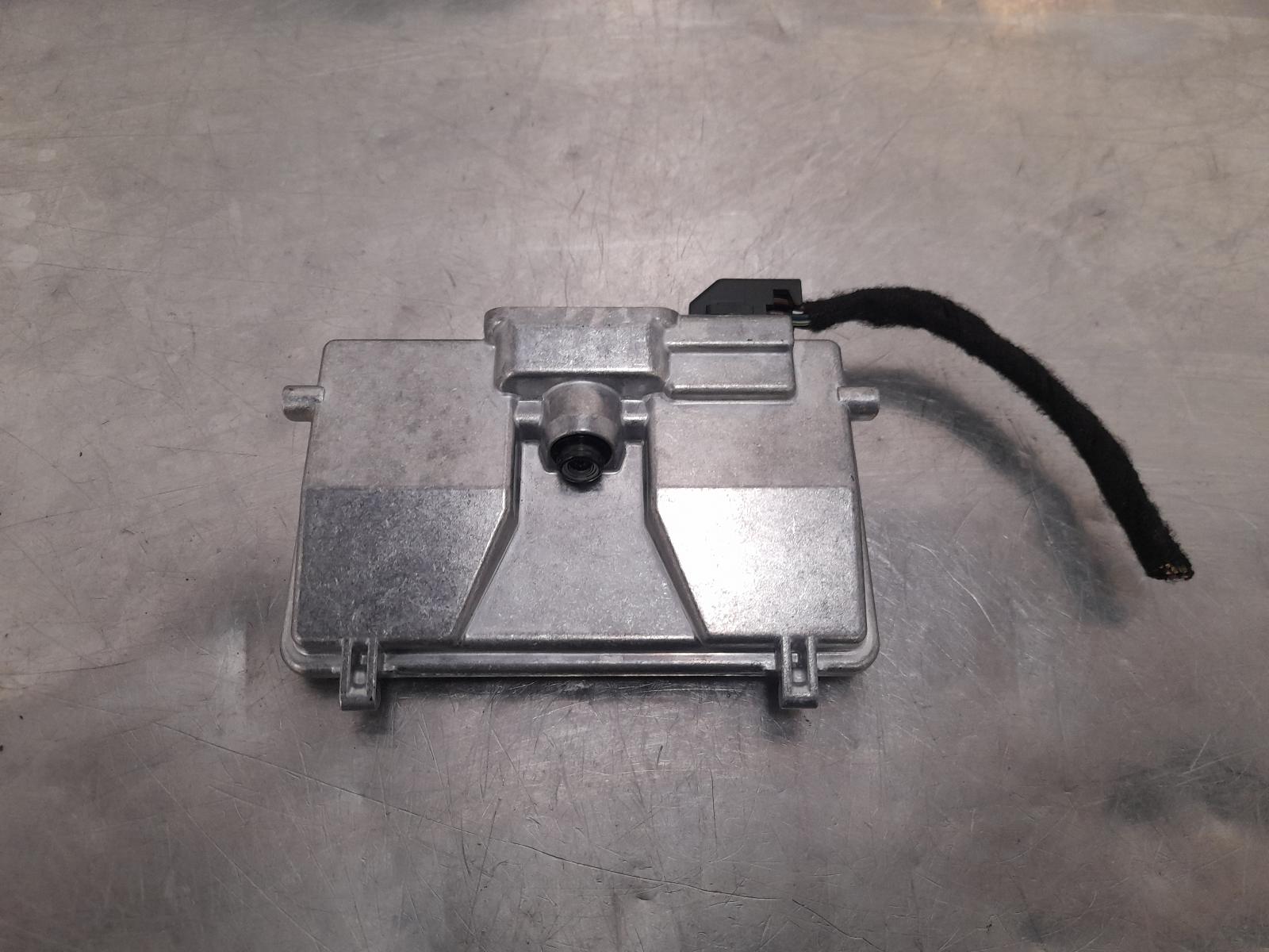 View Auto part Reverse Camera Alfa Romeo Stelvio 2018