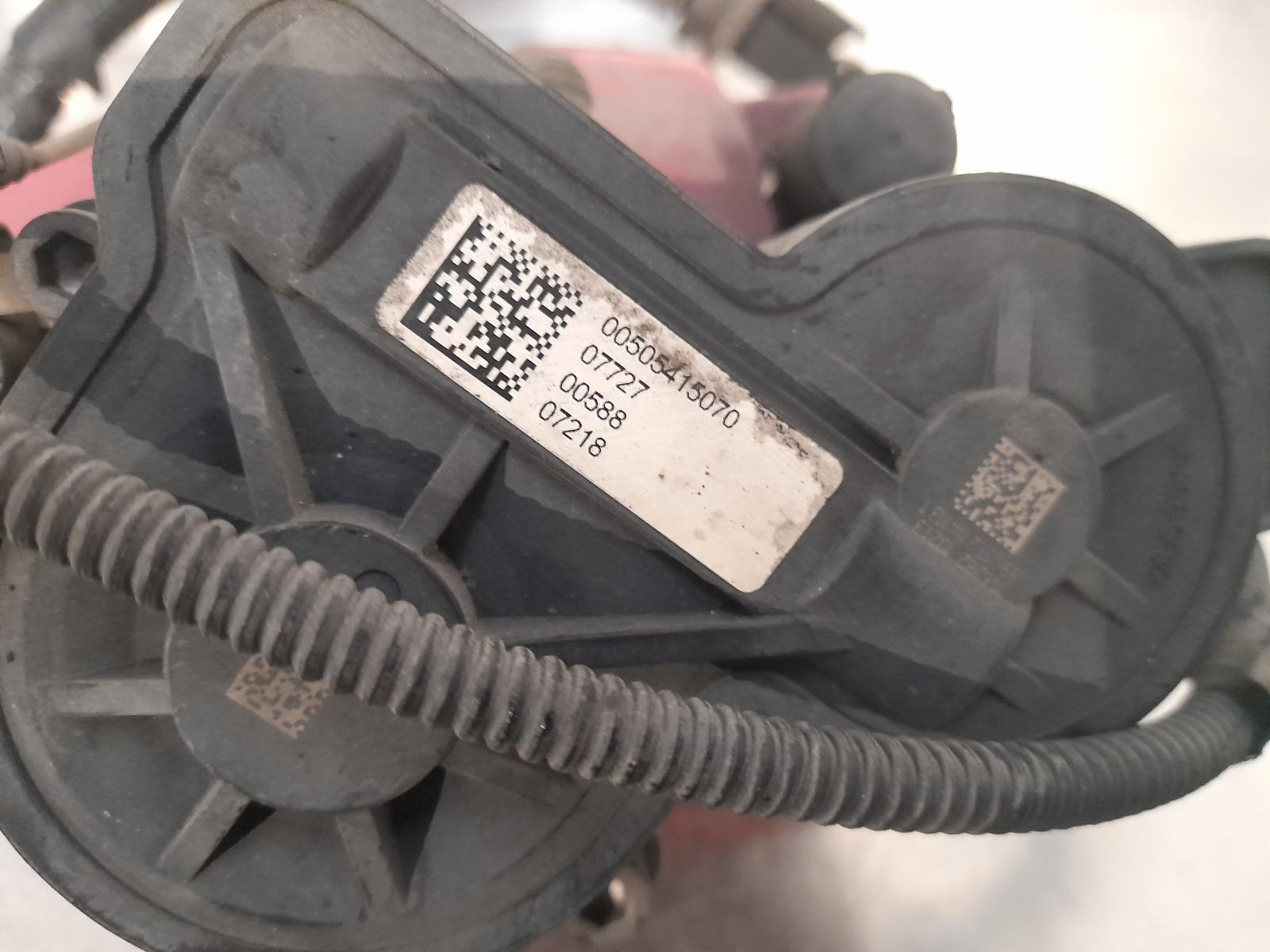 View Auto part Caliper Alfa Romeo Stelvio 2018
